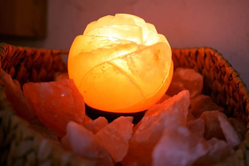 Salt Lamps with a Remote Control for Easy OperationSmall Rose Salt Lamp