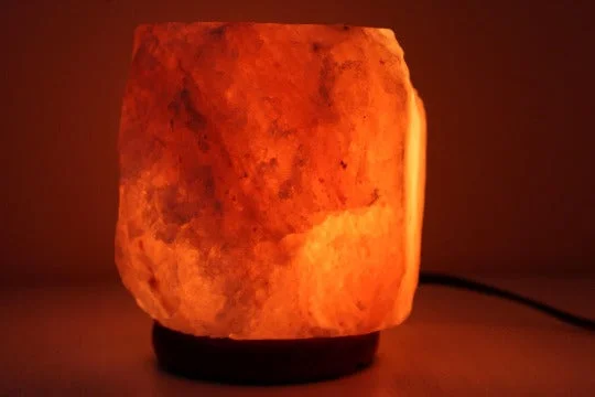 Salt Lamps with a Remote Control for Easy OperationHimalayan salt lamp oil burner