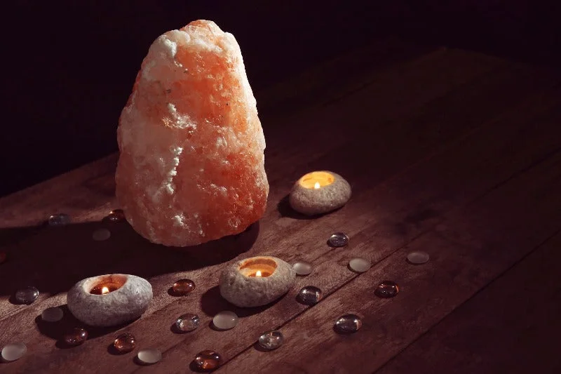 Salt Lamps with a Hand - Carved Design for a Unique and Artisanal LookGenuine Himalayan Salt Lamp 10-12 KG