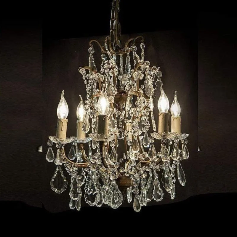 French Country Chandeliers with a Romantic AuraDimmable Chandelier for Adjustable Lighting AmbianceVintage Style Luxury Chandelier